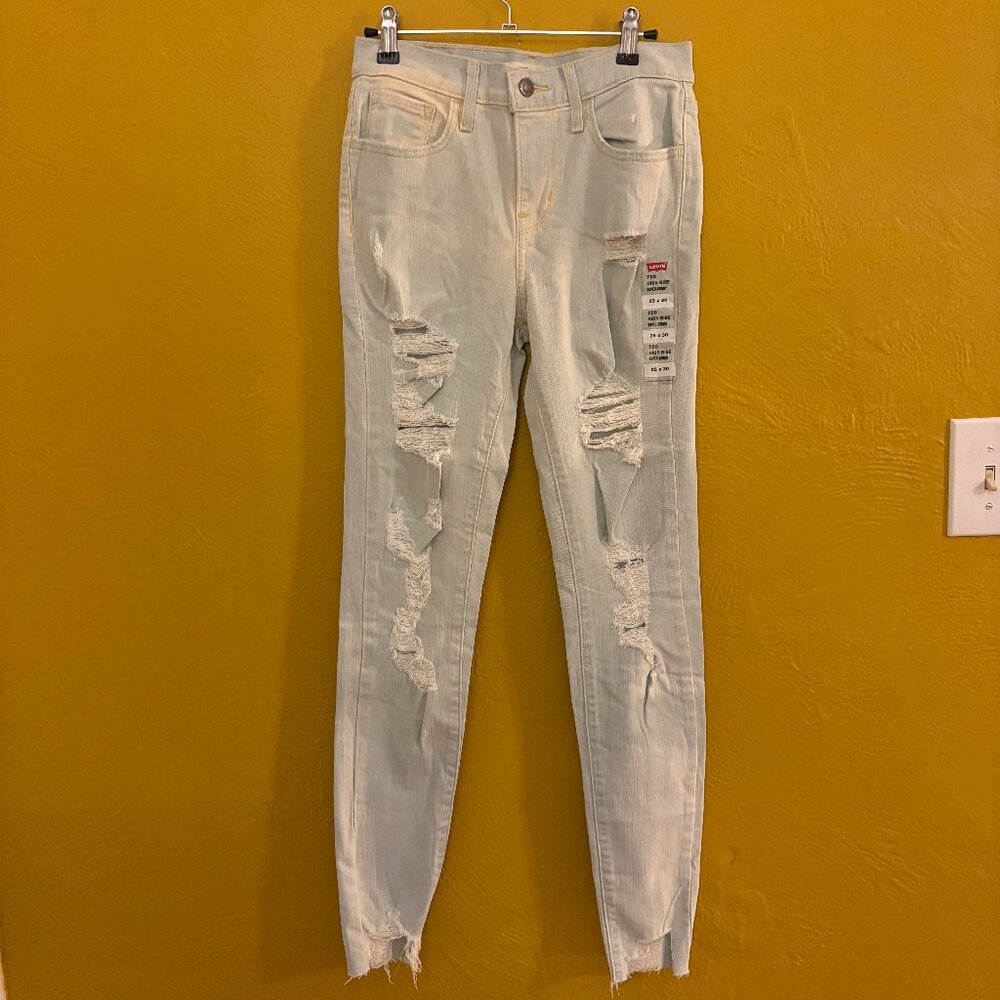 NWT Levi's 720 High Rise Super Skinny Distressed Raw Hem Jeans 25x30 Light Wash